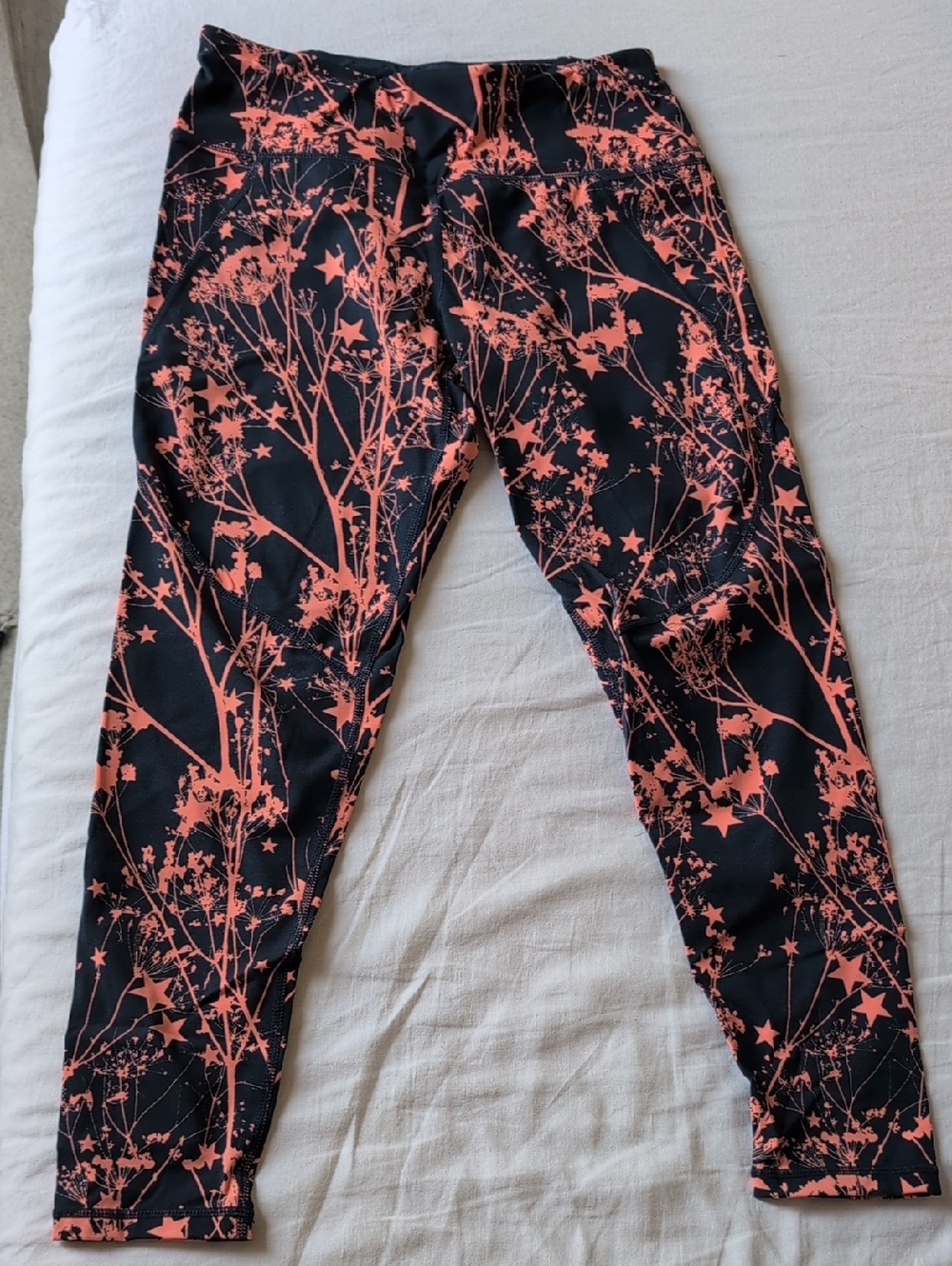 Sweaty Betty Navy Leggings with Coral Accent